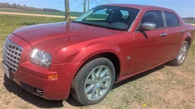 2010 CHRYSLER 300 TOURING $3995